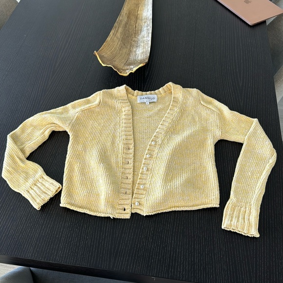 Dannijo yellow cotton sweater with pearl buttons, worn 3x - Picture 1 of 10